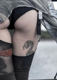 Girls With Tattoos by Tattoo-lives