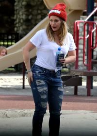 Hilary Duff Playground Pokies