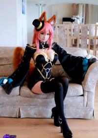 My Tamamo No Mae Cosplay, In Her Jet Black Mage Outfit Which Is Very Boobs Focused I’d Say :3 ~ Hidori Rose