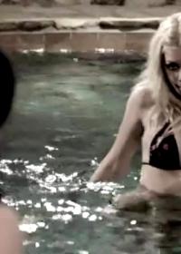 Riley Steele And Aiden Ashley Fooling Around In The Pool